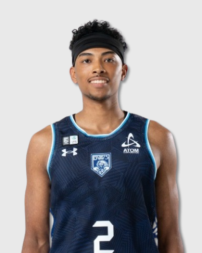 モサク ダミロラ